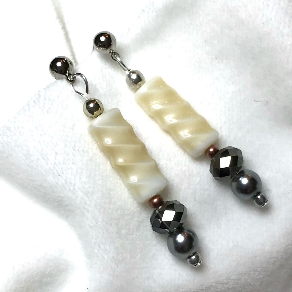 Handmade Earrings with Vintage and Modern Elements (E01-3H)